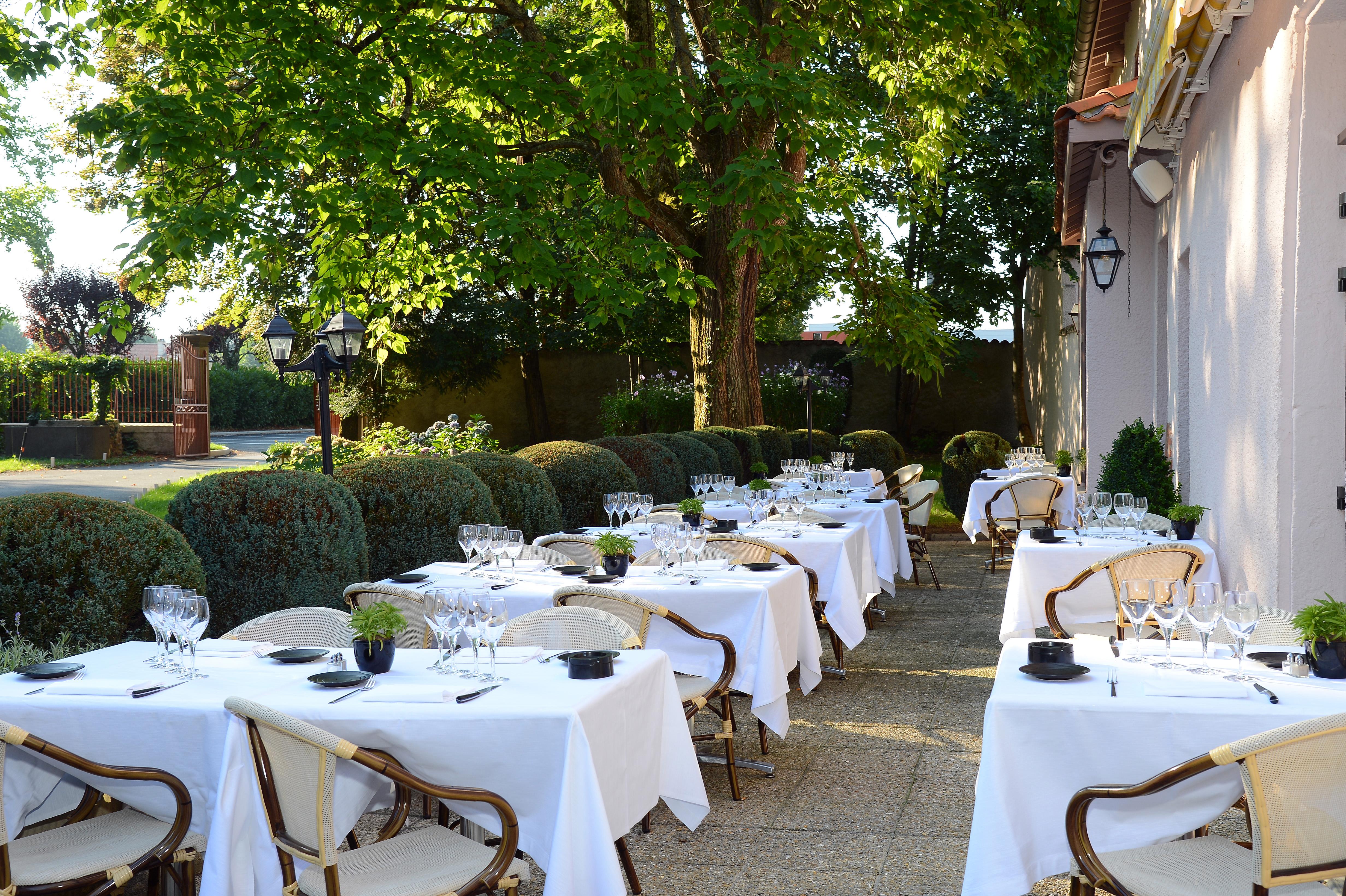 Clos St Eloi, The Originals Relais Thiers Esterno foto